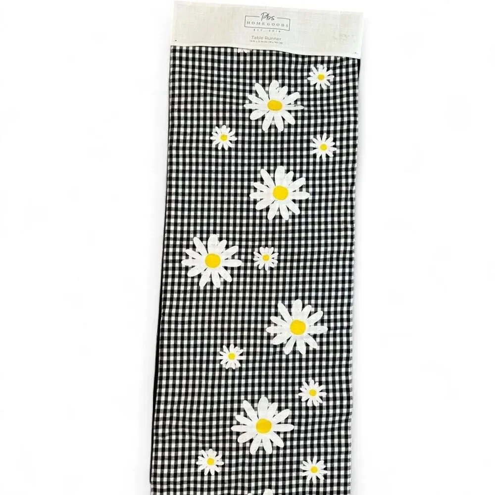 NWT PBS Homegoods Black and white gingham‎ daisy print cotton table runner